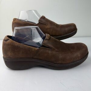 Red Wing Worx Women’s 10 Slip on Work Shoe Brown Leather Steel Toe.